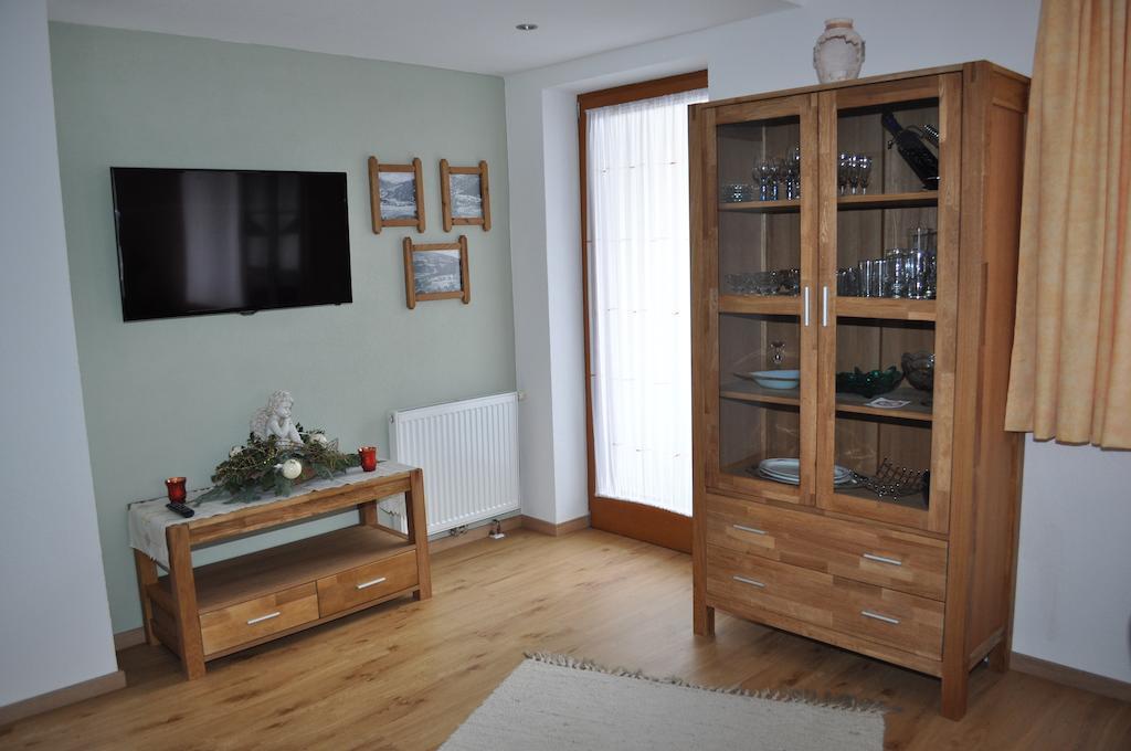 Ferienwohnung Haus Christl Aschau Im Zillertal Zimmer foto